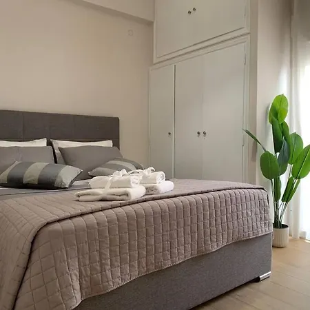 Modern Comfort Close To Acropolis * Athens
